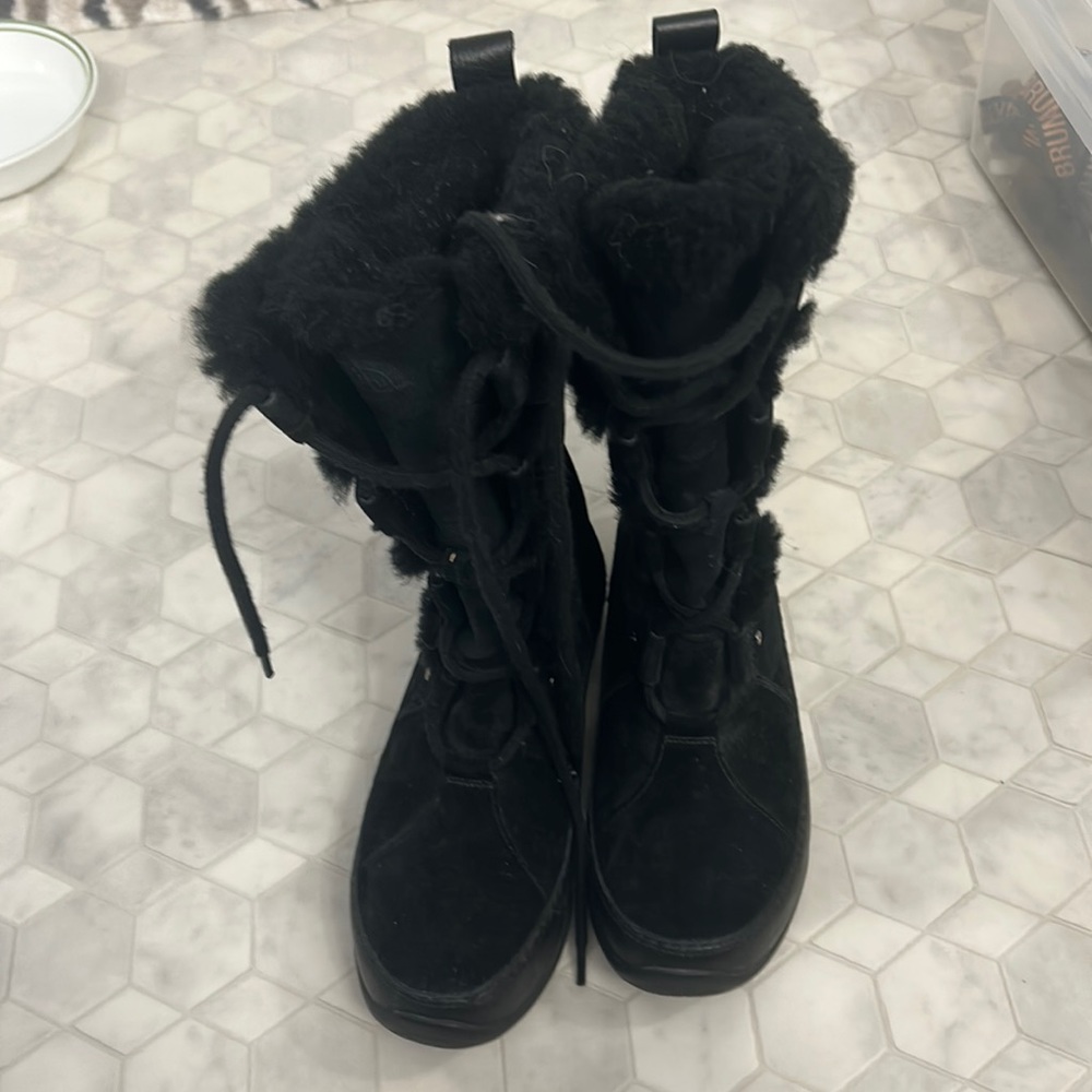 6.5 North Face boots women’s like new